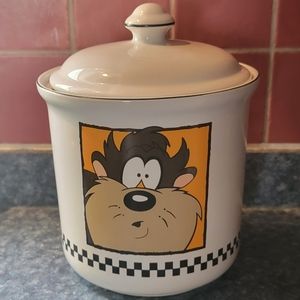 Vintage 1993 Warner Brothers Tasmanian Devil Cookie Jar